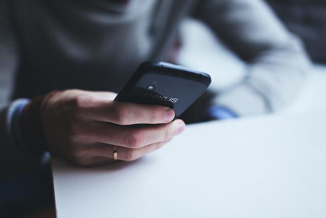 Důležité informace o ceně SMS z Albánie do ČR