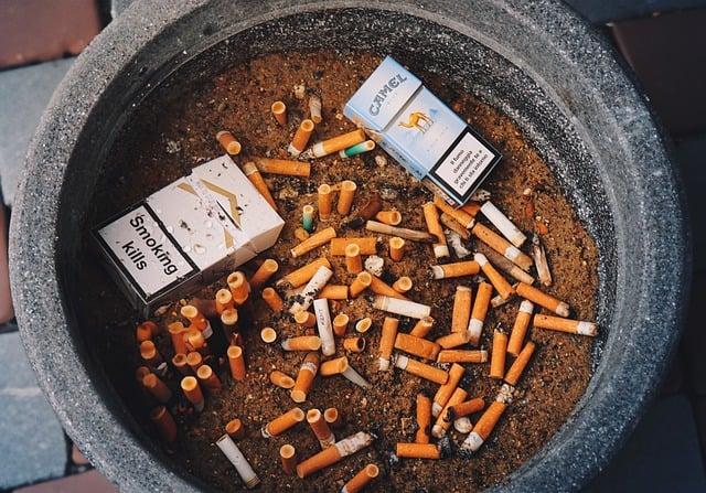 Jaká je dnešní nabídka cigaret v albánských trafikách a obchodech?