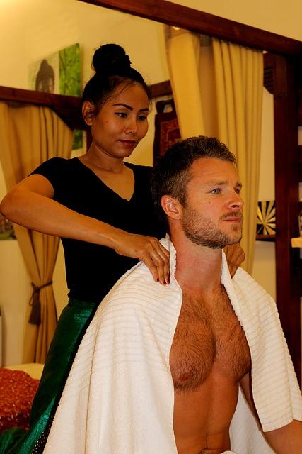 Jak připravit tělo a mysl na dokonalou thajskou masáž