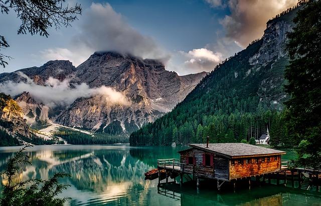 Itálie Jezero Como: Luxusní Dovolená u Vody