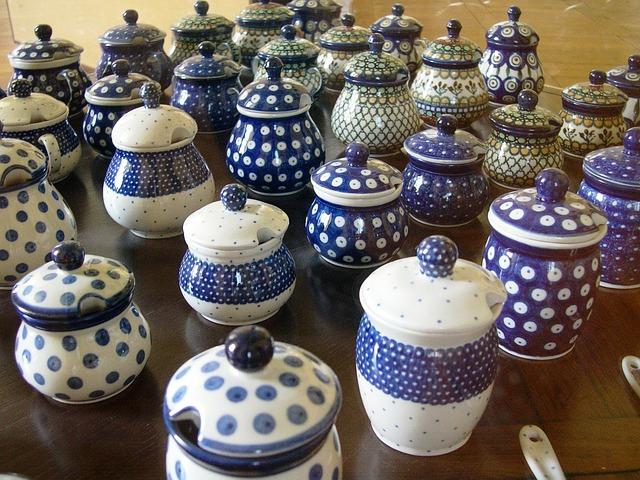 Polská Keramika: Historie a Tradiční Techniky Výroby