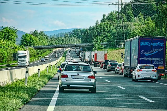 Nouzové situace: Co dělat v případě ztráty pasu, zranění nebo jiných nečekaných událostí během dovolené